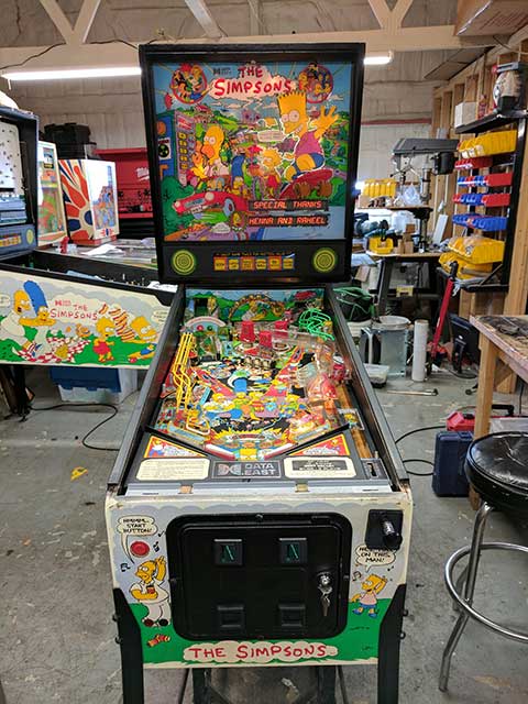 Indianapolis Simpsons Pinball Machine